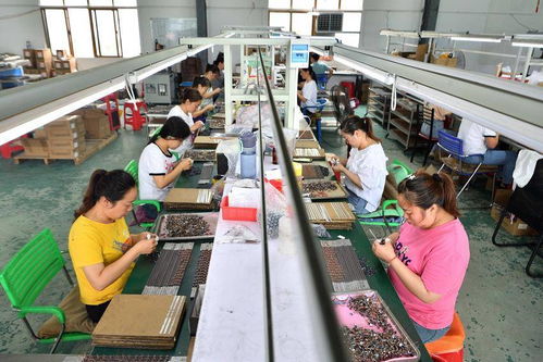 保康 鄉(xiāng)村 微工廠 拓寬村民就業(yè)路